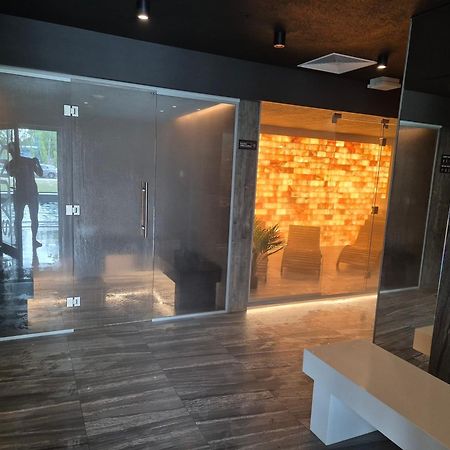 Apartamenty Kasprowicza 20A Klimatyzacja Basen Fintess Sauny Parking Bawialnia Zmywarkataras Wysoki Standard W Pelni Wyposazony Kołobrzeg Buitenkant foto
